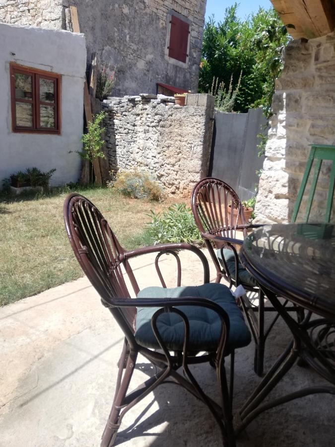 Old Istrian House,Free Parking Lägenhet Galižana Exteriör bild